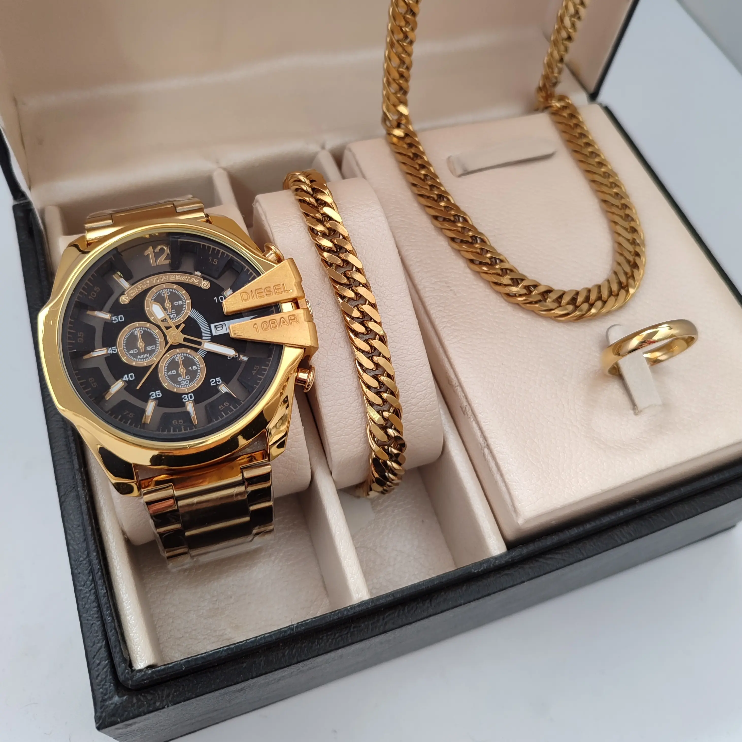 ست ساعت دیزل شاخدار مشابه اصلی  های کپی مردانه آبکاری استیل قوی دستبند حلقه گردنبند استیل رنگ ثابت ارسال رایگان